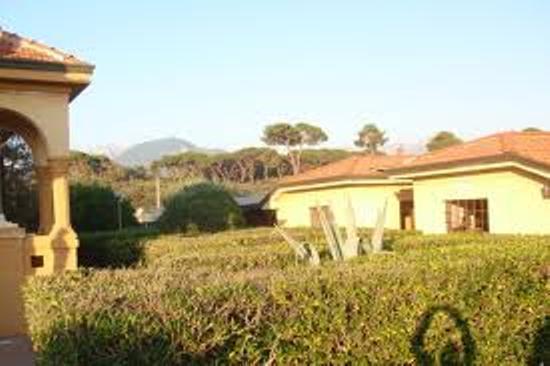 Ostello Apuano Marina Di Carrara Exterior photo